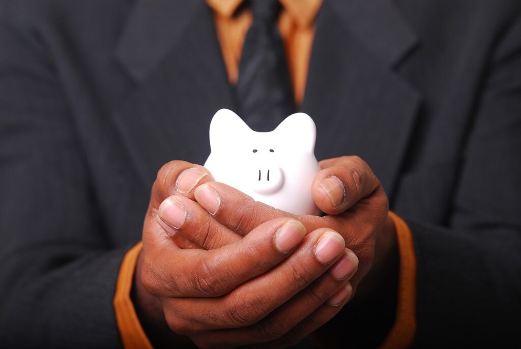 一人暮らしで節約するために最適なクレジットカードは？