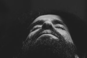 一人暮らしの生活費を賢く管理するためのおすすめクレジットカードは？