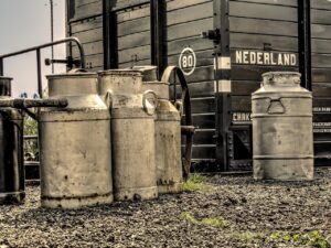 クレジットカード解約が信用情報に与える影響とは？